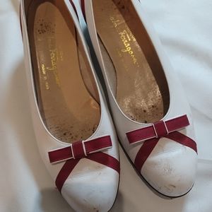 Ferragamo White Pumps Size 8 1/2